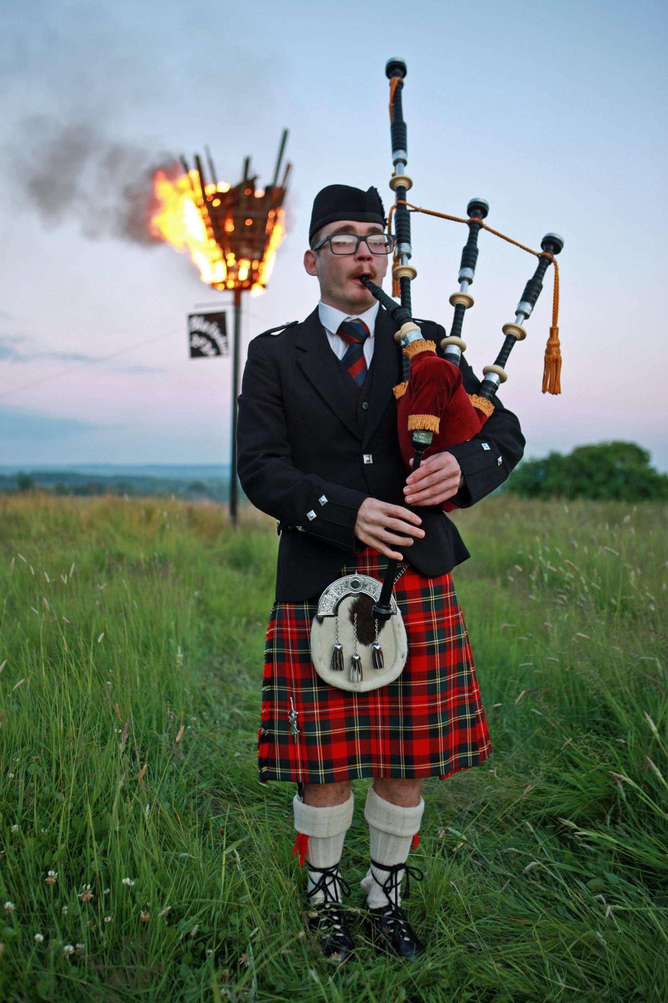 Rhys Thompson Bagpiper at 80th Aniversary of D-Day Celebration